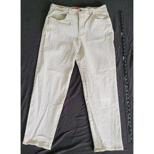 Gloria Vanderbilt Women's Size 16 Short Tan Straight Leg Pants Jeans